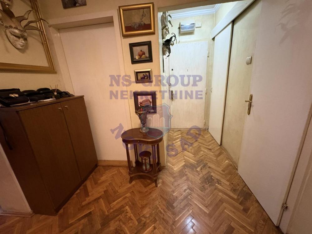 Slika 4 - Trosoban stan na Grbavici 66m2