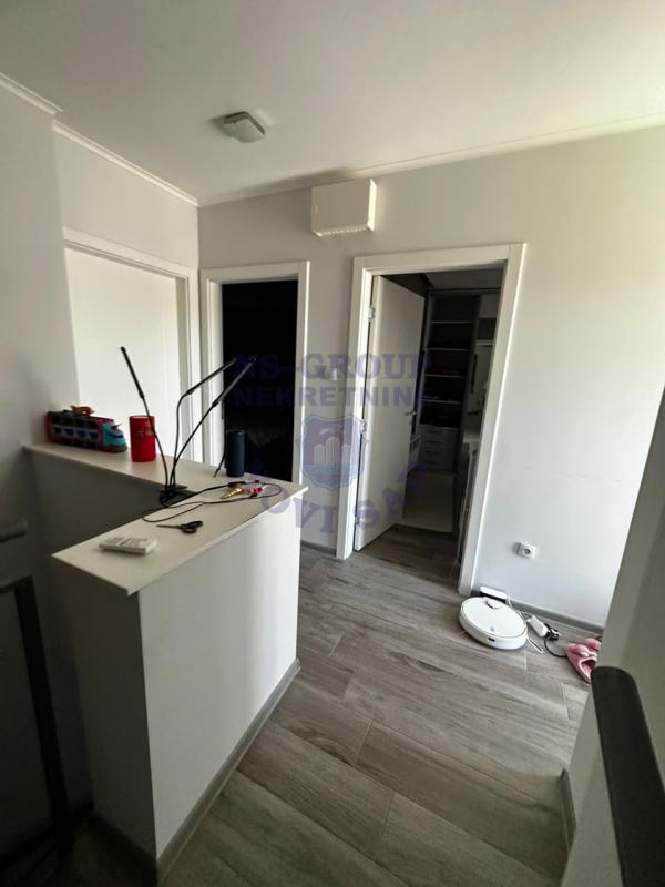 Slika 2 - Četvorosoban, 108m2, Adice Novi Sad, sa terasom