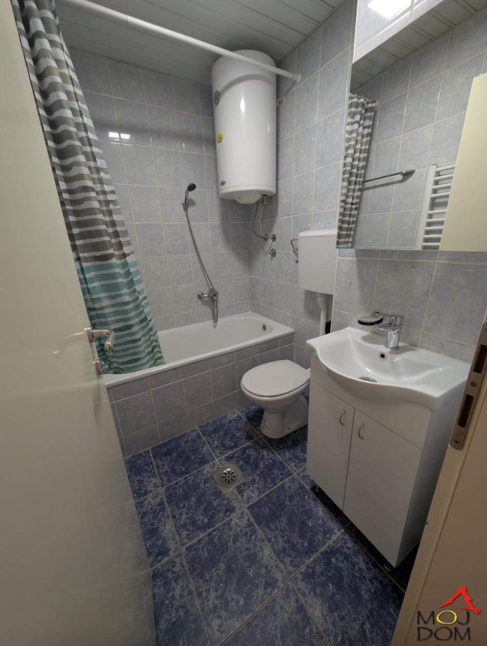 Slika 9 - Stan,NOVI SAD,GRBAVICA,kv: 54, € 169950, ID: 1032453