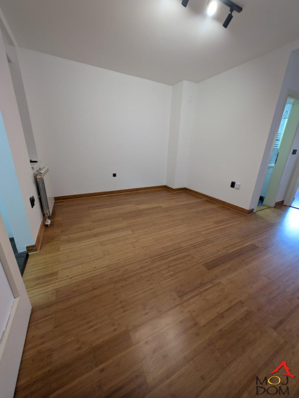 Slika 5 - Stan,NOVI SAD,GRBAVICA,kv: 54, € 169950, ID: 1032453