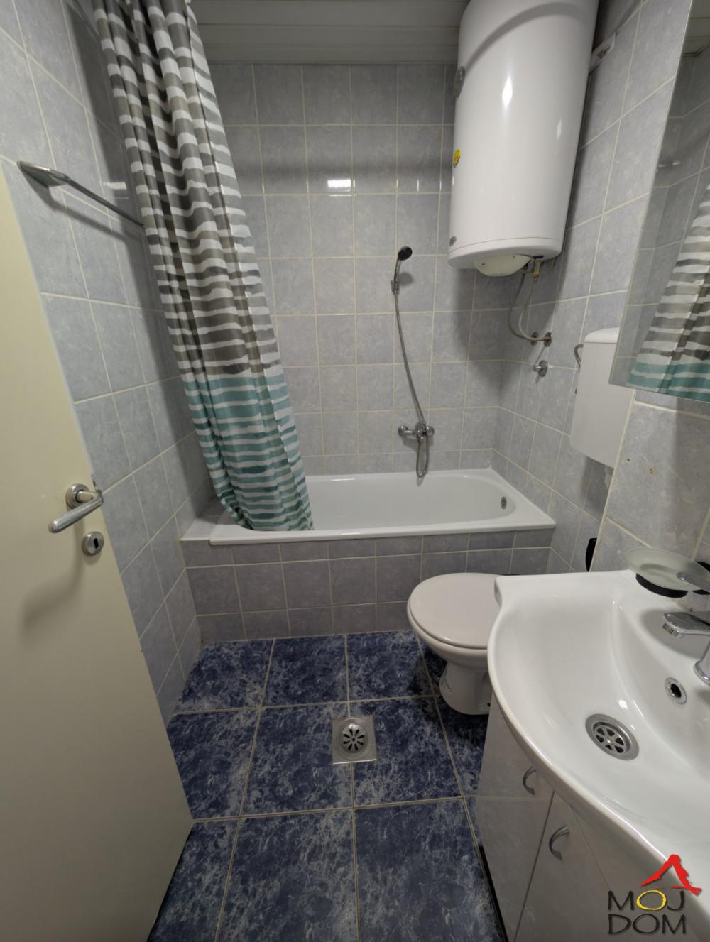 Slika 10 - Stan,NOVI SAD,GRBAVICA,kv: 54, € 169950, ID: 1032453