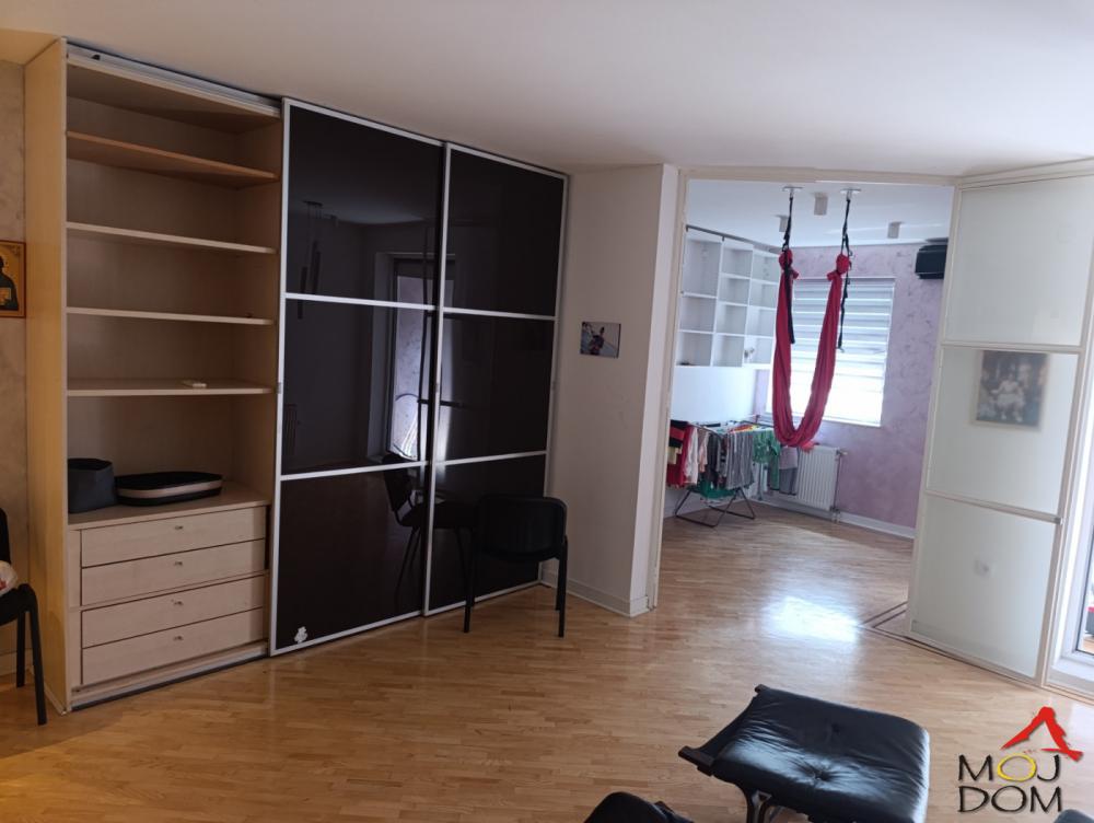 Slika 1 - Stan,NOVI SAD,SOCIJALNO,kv: 46, € 165800, ID: 1032446