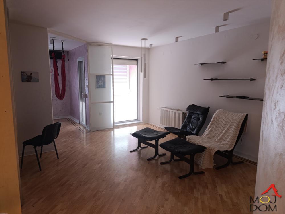 Slika 2 - Stan,NOVI SAD,SOCIJALNO,kv: 46, € 165800, ID: 1032446