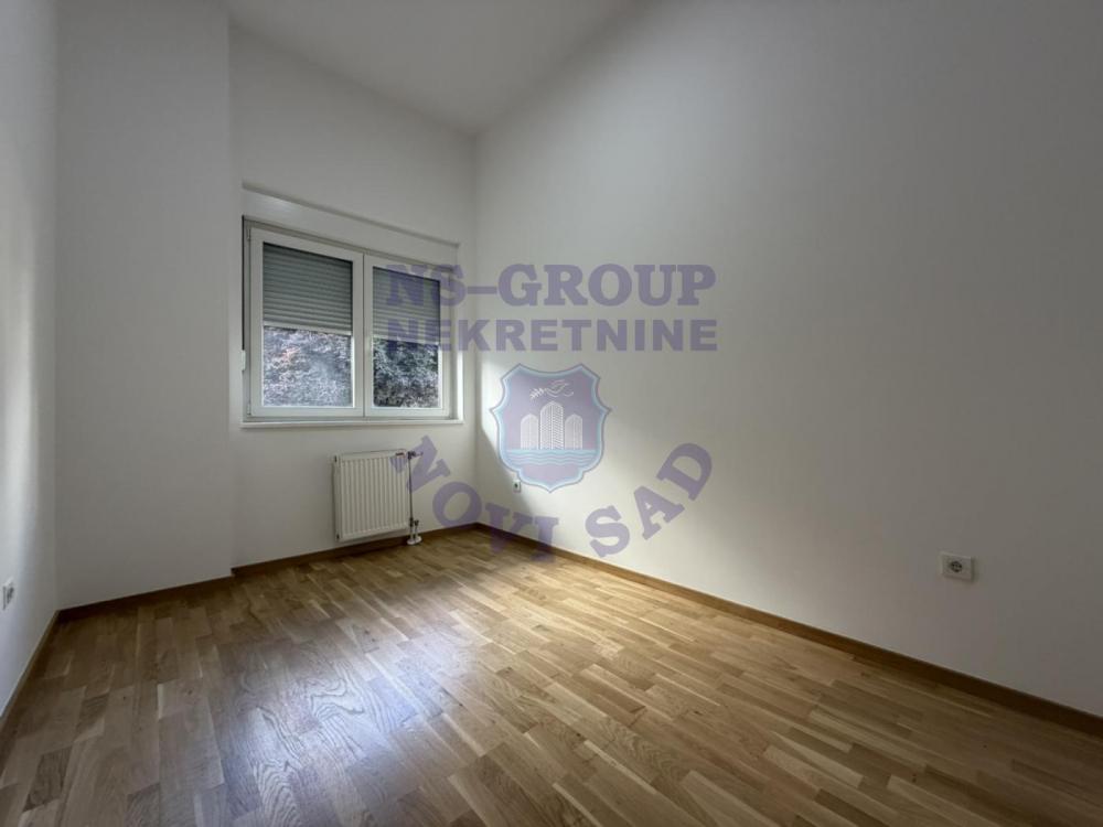 Slika 5 - Jednoiposoban, 32m2, Socijalno Novi Sad