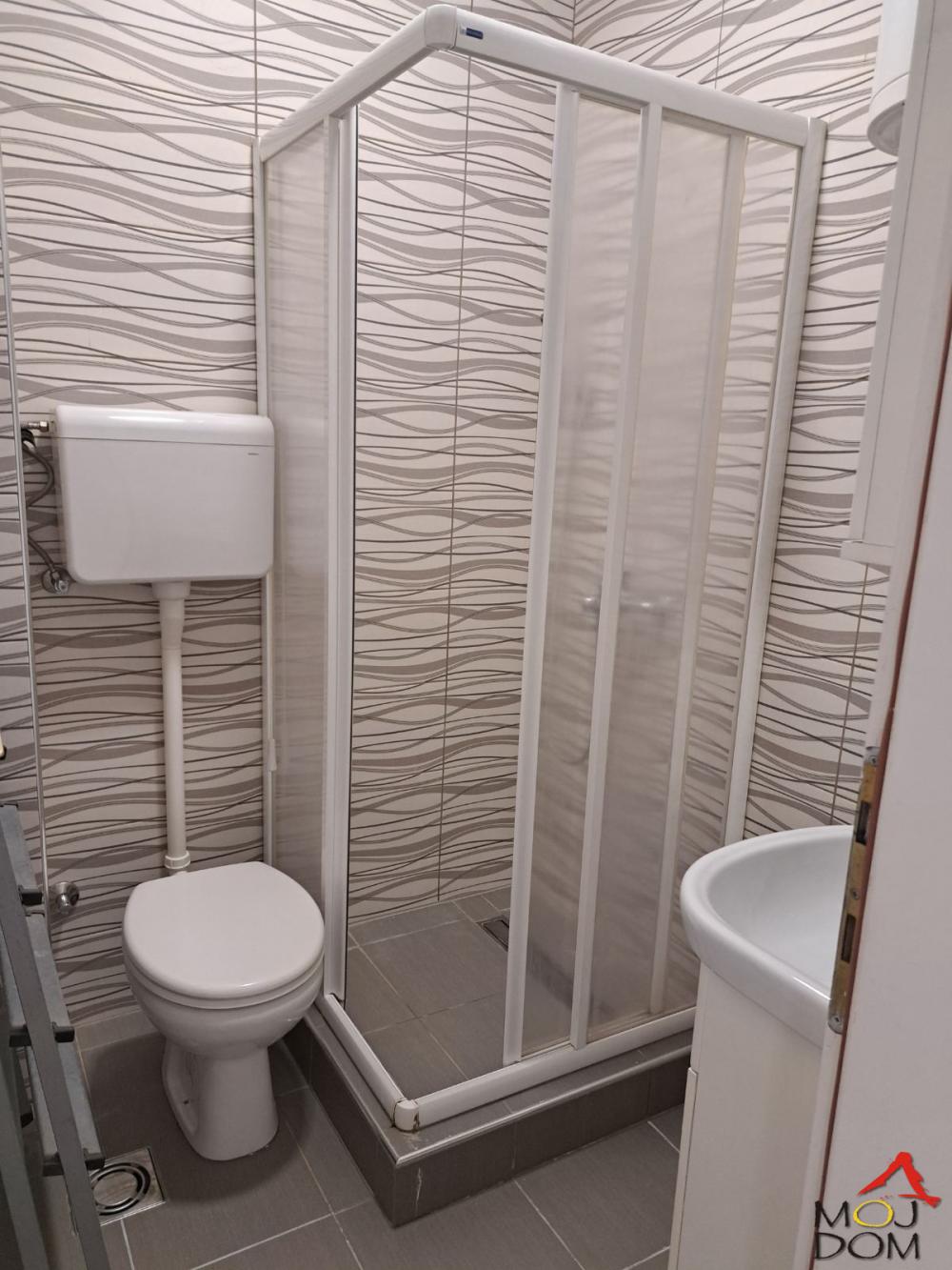 Slika 10 - Stan,NOVI SAD,BULEVAR,kv: 71, € 205800, ID: 1032103