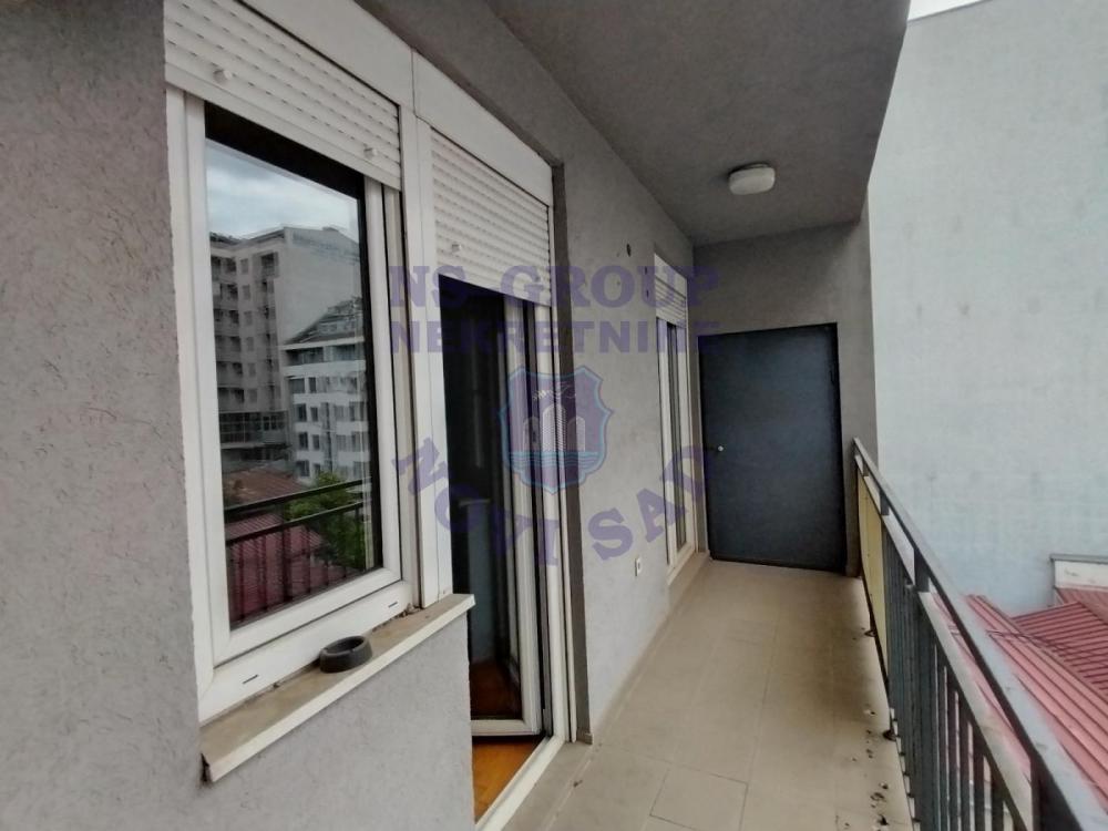 Slika 11 - Odličan trosoban stan u Centru!