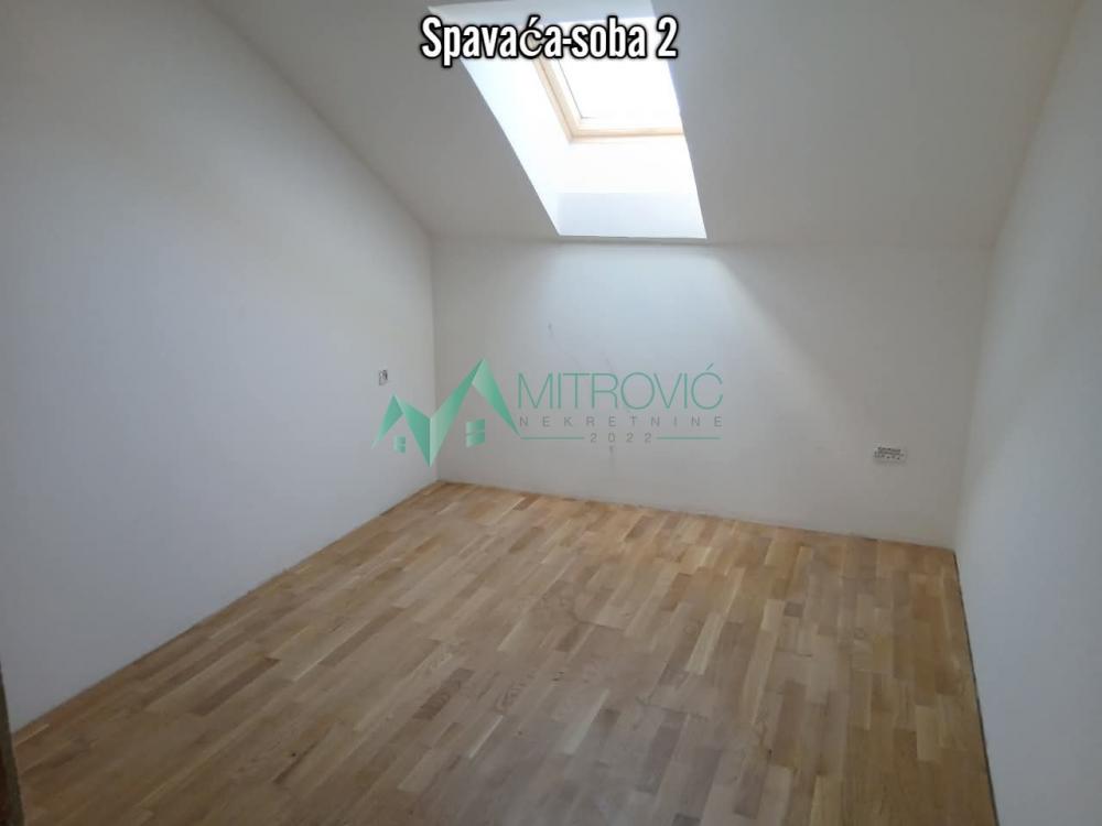 Slika 11 - Grbavica petosoban penthaus sa dve terase   