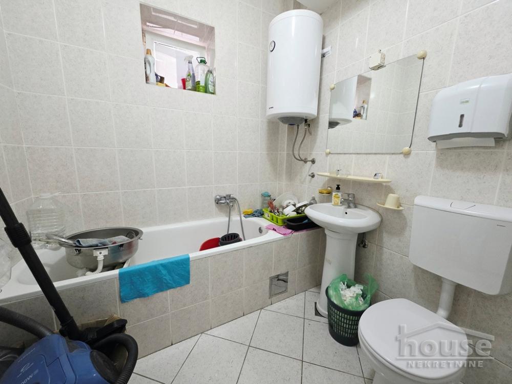 Slika 8 - Stan,NOVI SAD,CENTAR,kv: 73.00, € 292000, ID: 1065934