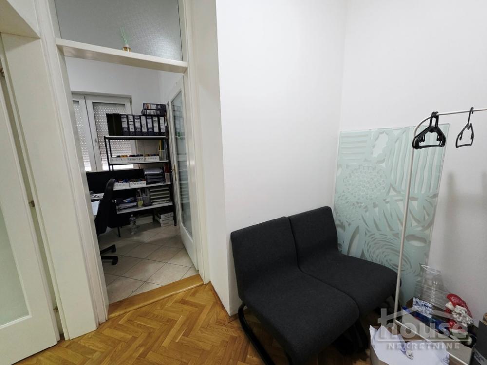 Slika 6 - Stan,NOVI SAD,CENTAR,kv: 73.00, € 292000, ID: 1065934