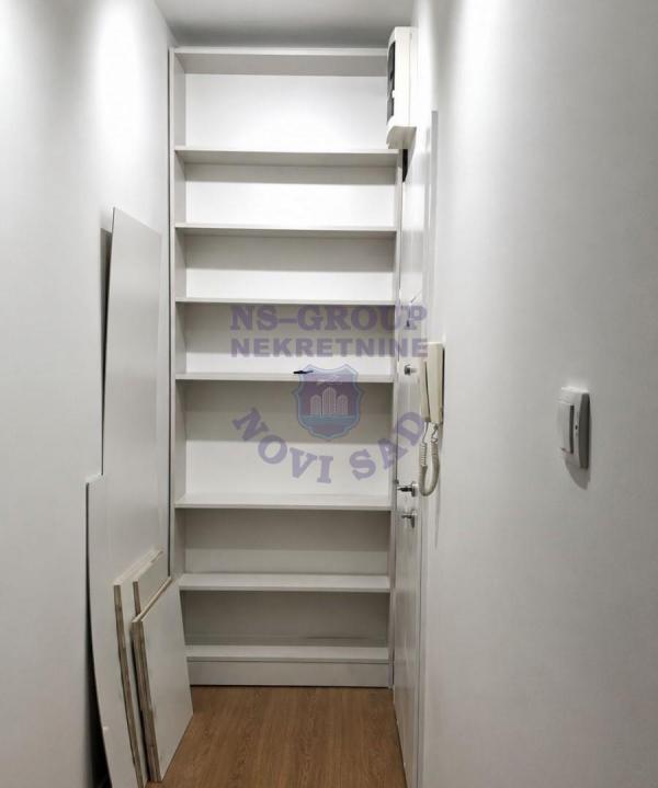 Slika 4 - Jednosoban, 26m2, Nova Detelinara Novi Sad, sa parkingom