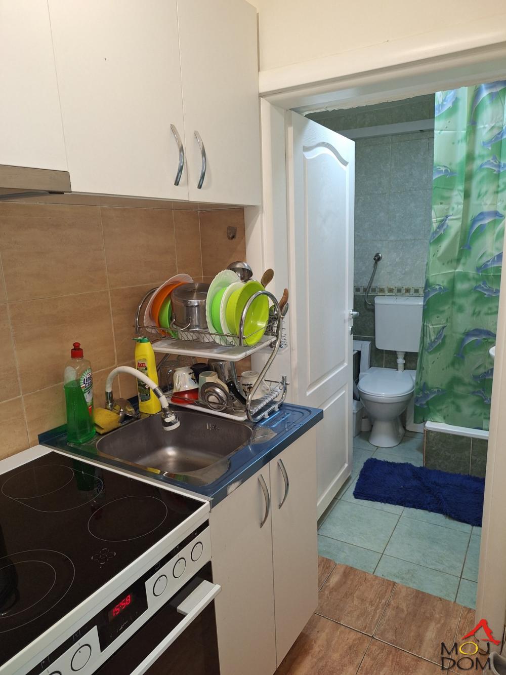 Slika 5 - Stan,NOVI SAD,BULEVAR,kv: 30, € 92700, ID: 1031491