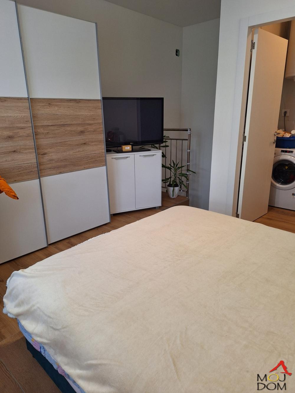 Slika 9 - Stan,NOVI SAD,ADICE,kv: 20, € 113300, ID: 1028579