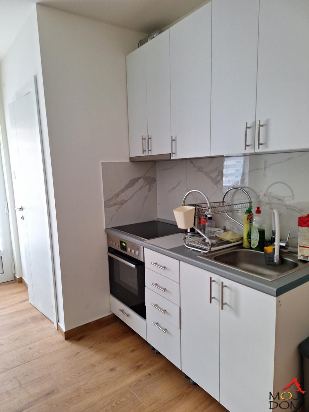 Slika 11 - Stan,NOVI SAD,ADICE,kv: 20, € 113300, ID: 1028579