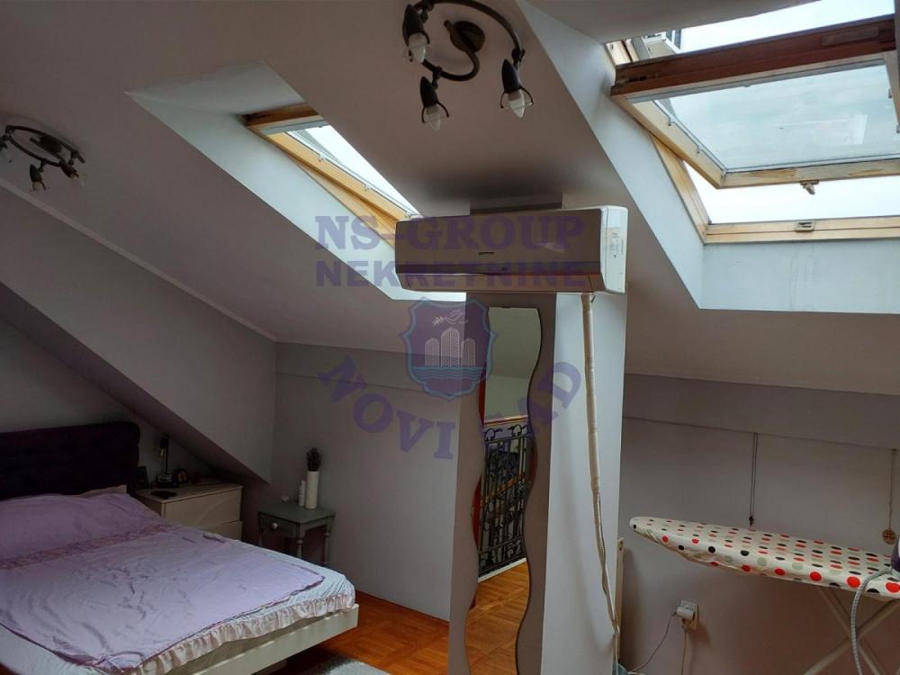 Slika 4 - 572958-Na prodaju kompletno namešten troiposoban stan na Novoj Detelinari
