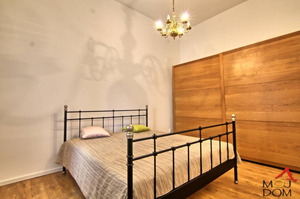 Slika 4 - Stan,NOVI SAD,CENTAR,kv: 44, € 154500, ID: 1032460