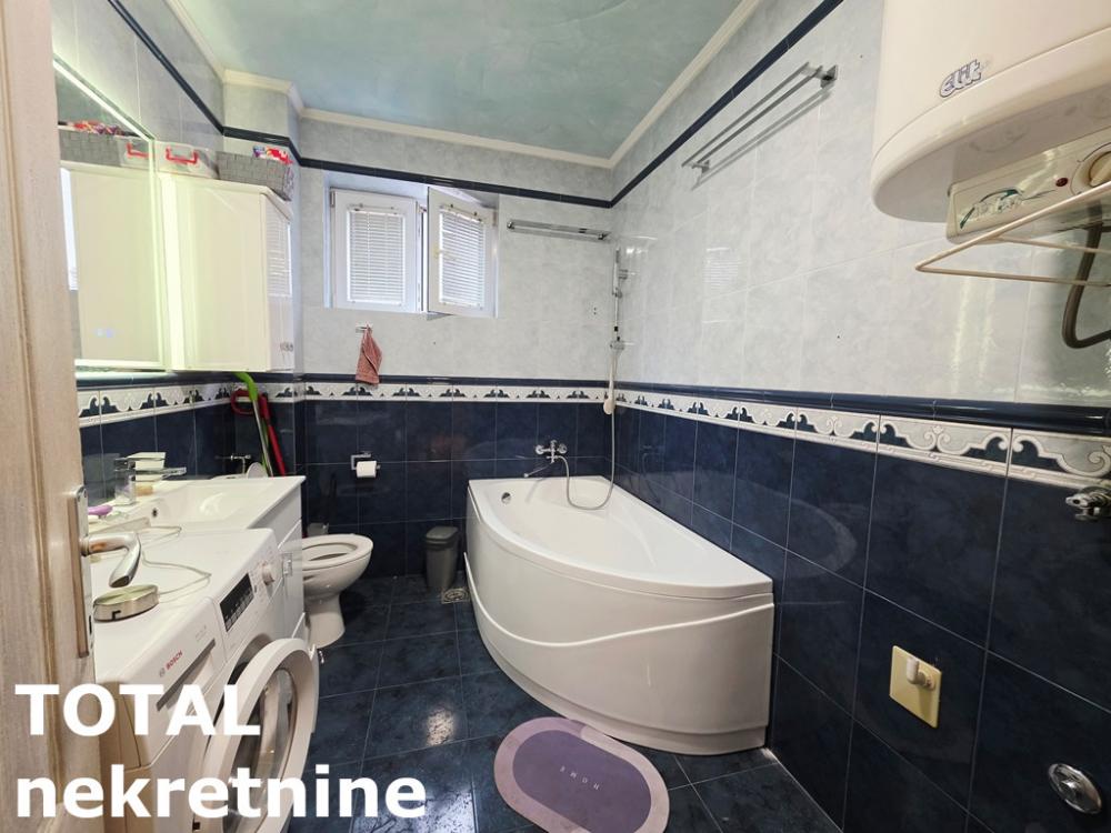 Slika 7 - Stan,NOVI SAD,CENTAR,kv: 46.00, € 161000, ID: 1102815