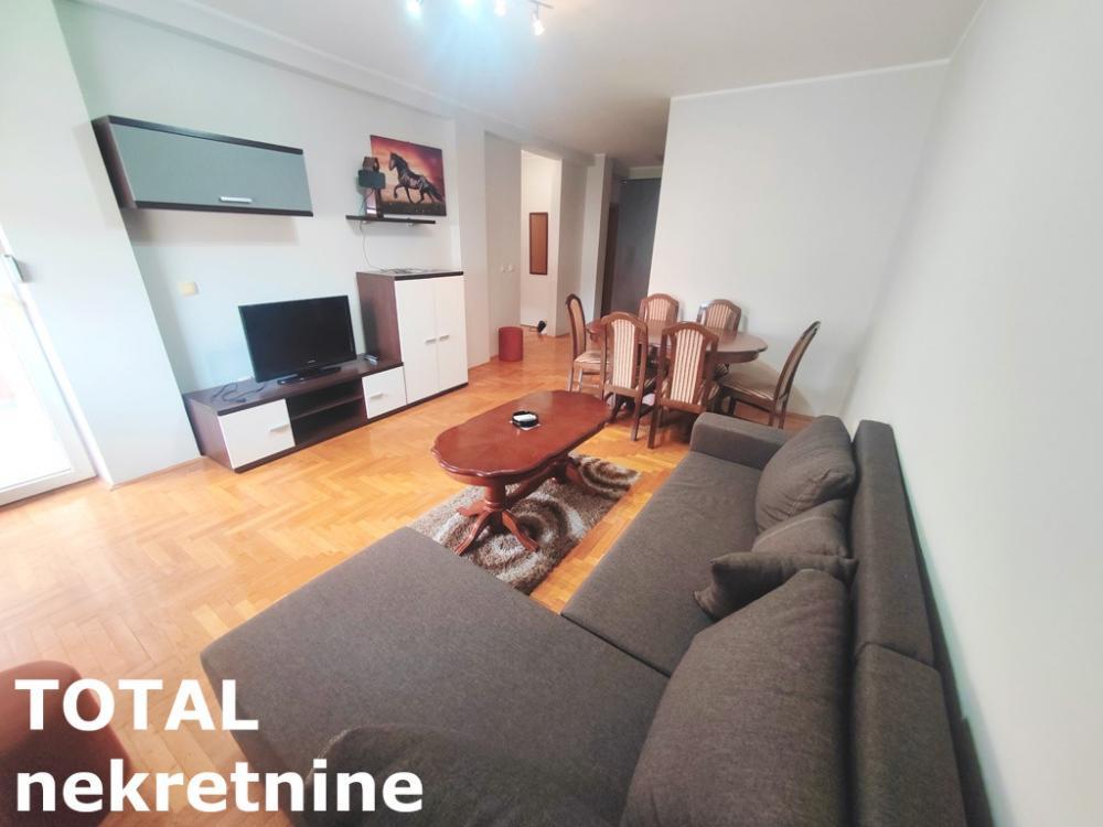 Glavna slika -Stan,NOVI SAD,NOVA DETELINARA,kv: 50.00, € 150000, ID: 1102831