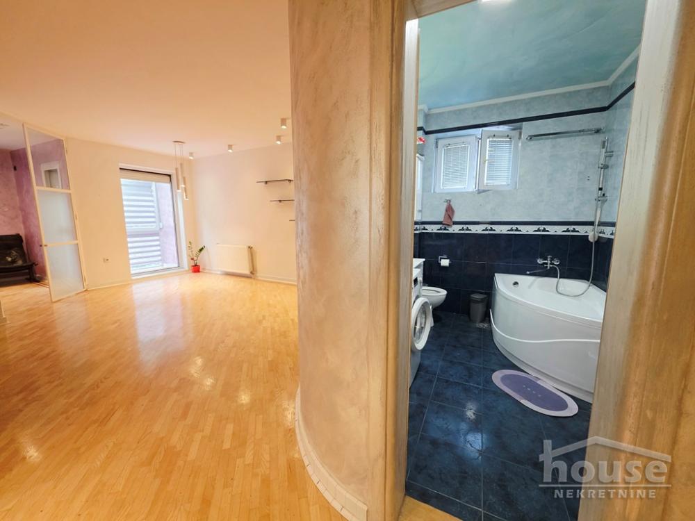 Slika 9 - Stan,NOVI SAD,CENTAR,kv: 46.00, € 161000, ID: 1065969