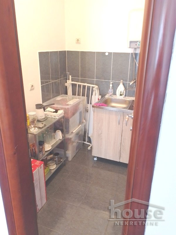 Slika 6 - Stan,NOVI SAD,BULEVAR,kv: 28.00, € 113000, ID: 1065992