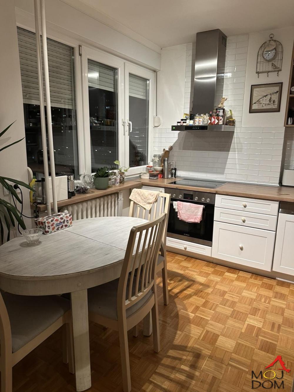 Slika 6 - Stan,NOVI SAD,LIMAN 4,kv: 93, € 339900, ID: 1030202