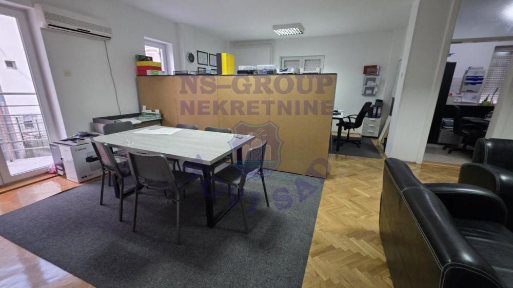 Slika 1 - Prodaja stana, 73m2, Spens Novi Sad Novi Sad