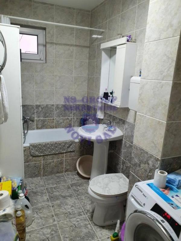 Slika 5 - Odličan, namešten, uknjižen trosoban sa predivnim pogledom. 