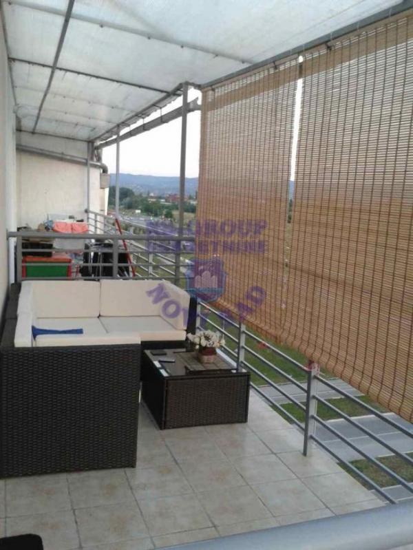 Slika 8 - Odličan, namešten, uknjižen trosoban sa predivnim pogledom. 