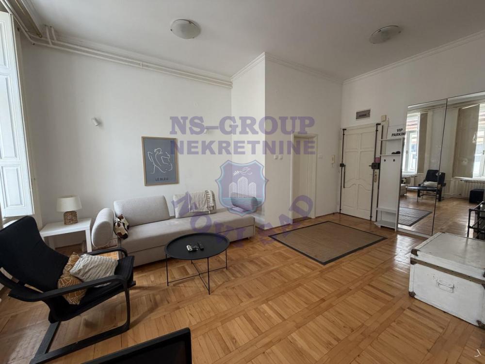Slika 2 - Dvosoban, 61m2, Novi Sad centar Novi Sad
