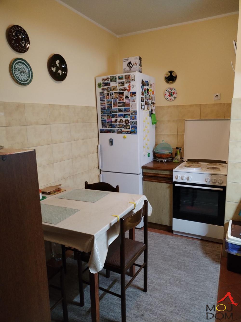 Slika 3 - Stan,NOVI SAD,SAJAM,kv: 104, € 292700, ID: 1031642