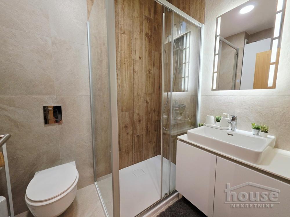 Slika 10 - Stan,NOVI SAD,TELEP,kv: 50.00, € 155000, ID: 1065928