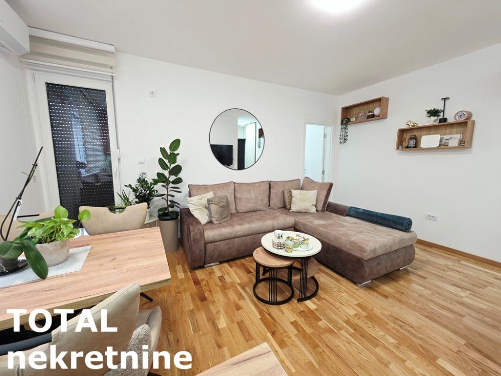 Slika 3 - Stan,NOVI SAD,TELEP,kv: 53.00, € 164990, ID: 1102828