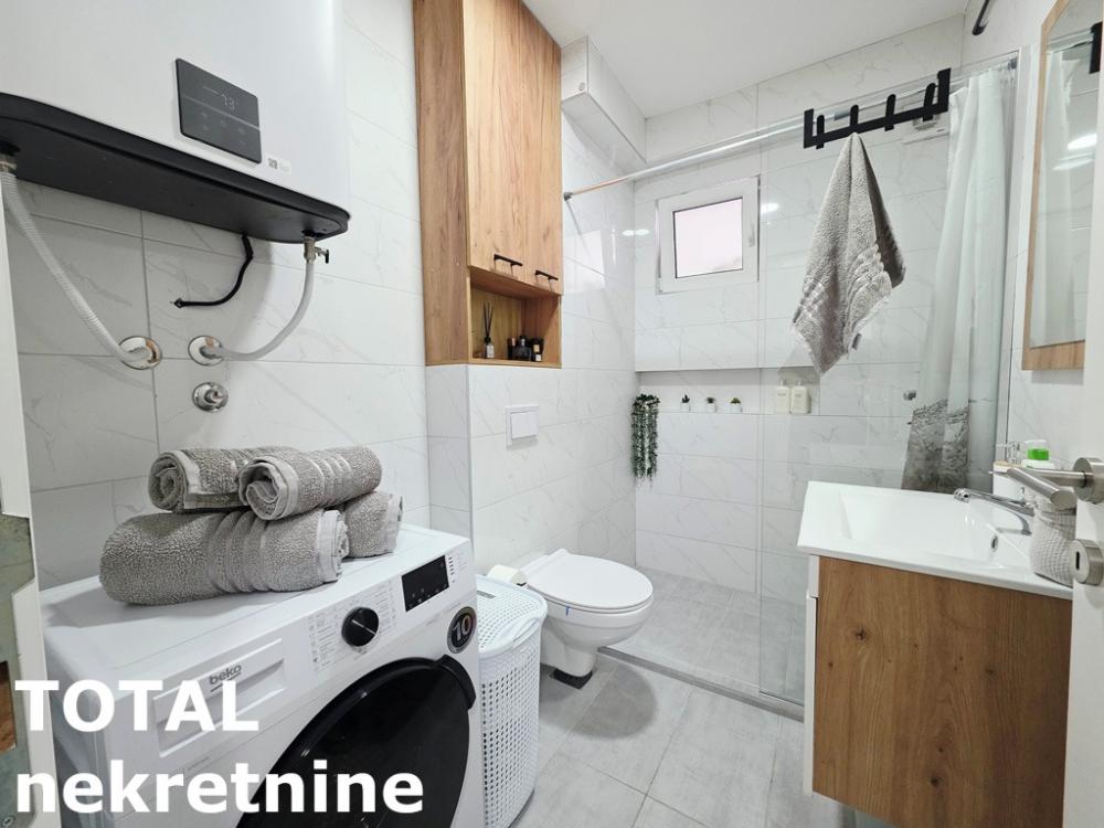 Slika 11 - Stan,NOVI SAD,TELEP,kv: 53.00, € 164990, ID: 1102828