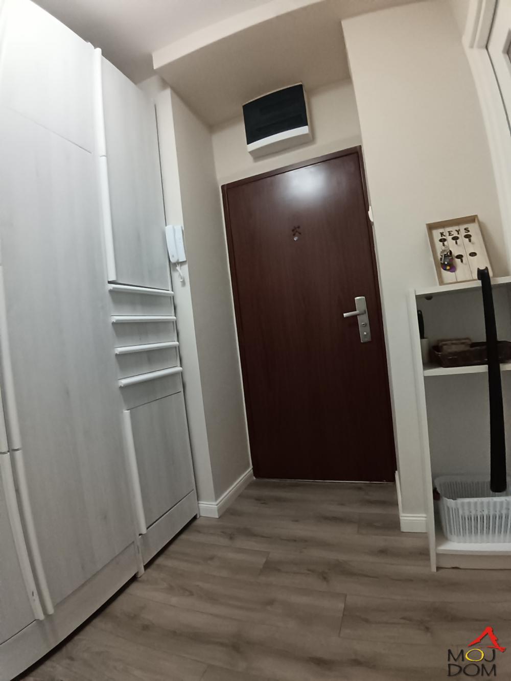 Slika 7 - Stan,NOVI SAD,SOCIJALNO,kv: 76, € 259650, ID: 1032382