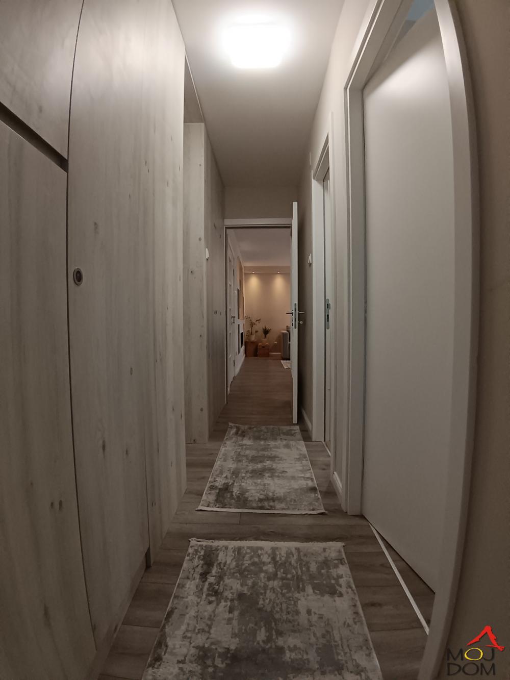 Slika 10 - Stan,NOVI SAD,SOCIJALNO,kv: 76, € 259650, ID: 1032382