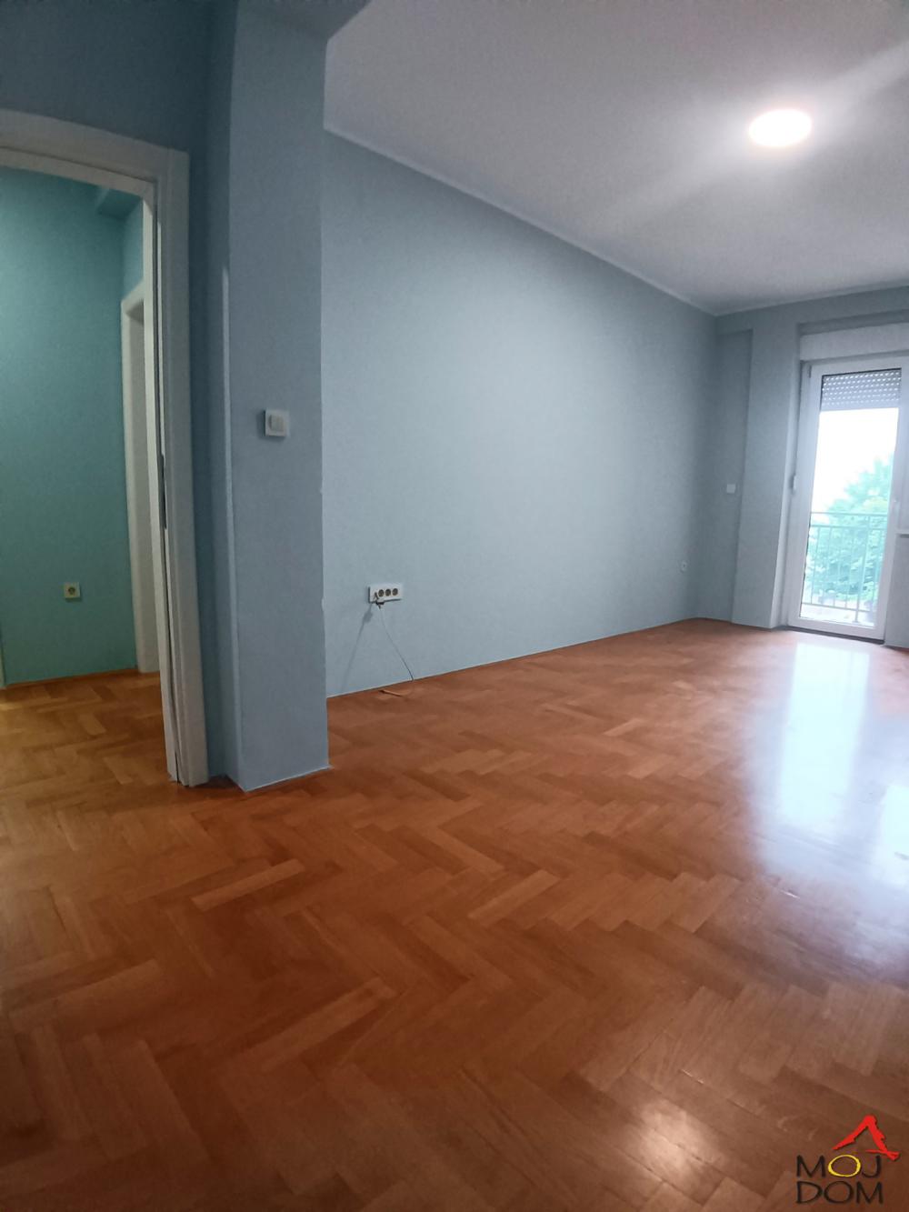 Slika 4 - Stan,NOVI SAD,CENTAR,kv: 78, € 257500, ID: 1032380