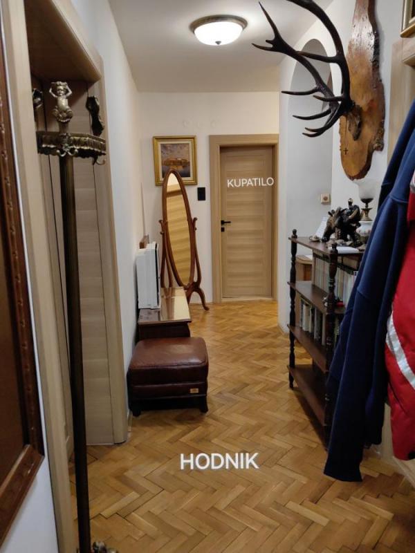 Slika 11 - Troiposoban stan, Podbara