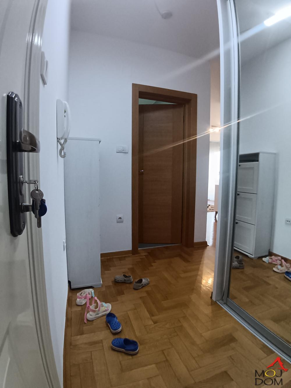 Slika 5 - Stan,NOVI SAD,BETANIJA,kv: 42, € 152440, ID: 1032457
