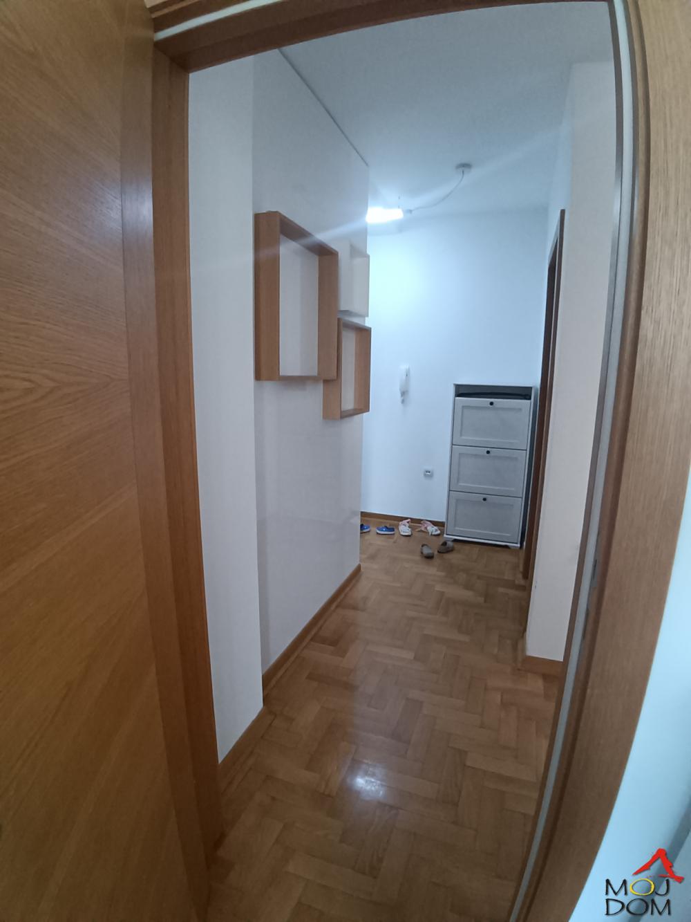 Slika 2 - Stan,NOVI SAD,BETANIJA,kv: 42, € 152440, ID: 1032457