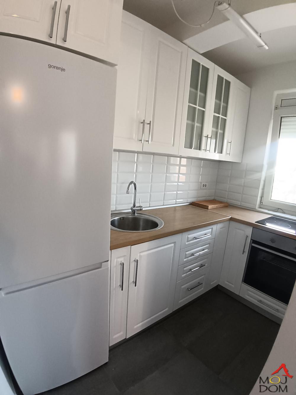 Slika 4 - Stan,NOVI SAD,BETANIJA,kv: 42, € 152440, ID: 1032457