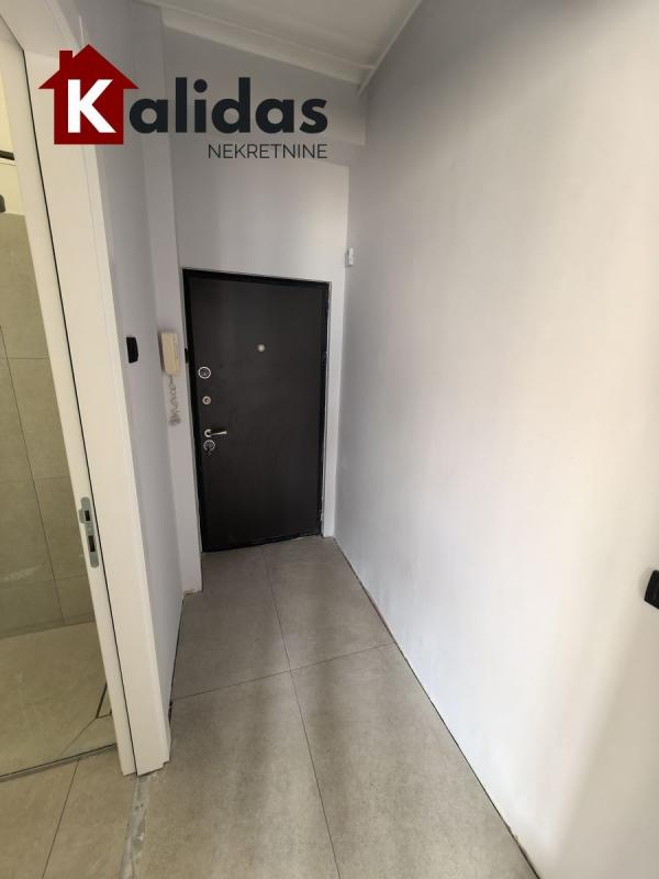 Slika 6 - Stan,NOVI SAD,CENTAR,kv: 25, € 94760, ID: 1008865