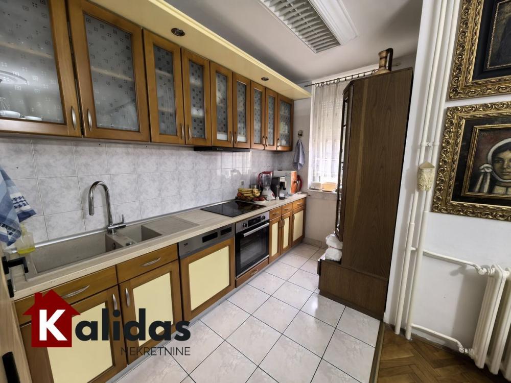 Slika 5 - Stan,NOVI SAD,CENTAR,kv: 104, € 257500, ID: 1008658