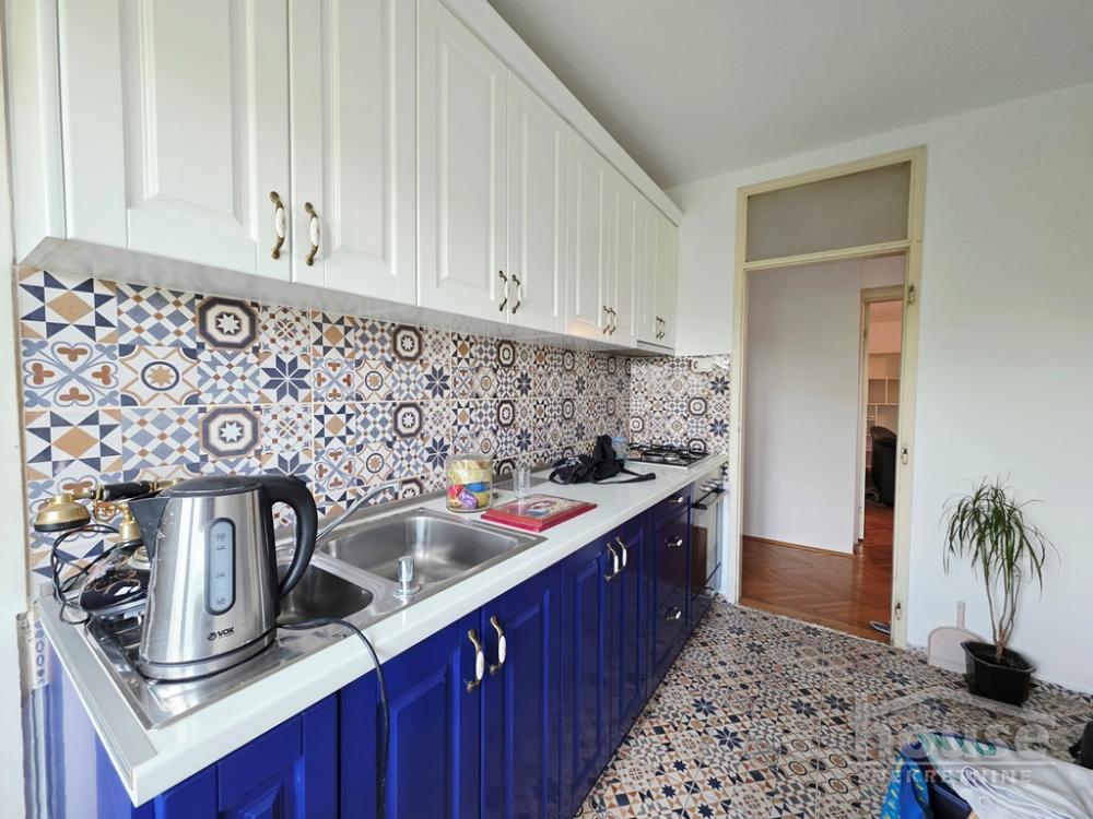 Slika 5 - Stan,NOVI SAD,CARA DUŠANA,kv: 58.00, € 140000, ID: 1065926