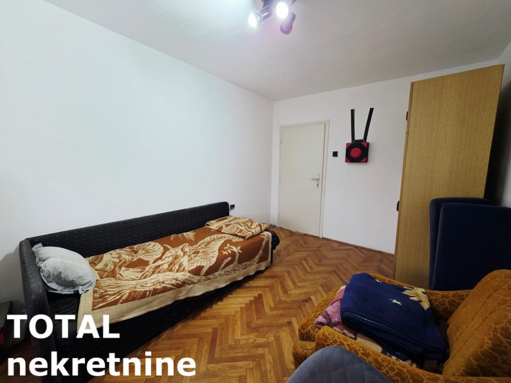 Slika 6 - Stan,NOVI SAD,GRBAVICA,kv: 48.00, € 120000, ID: 1100388
