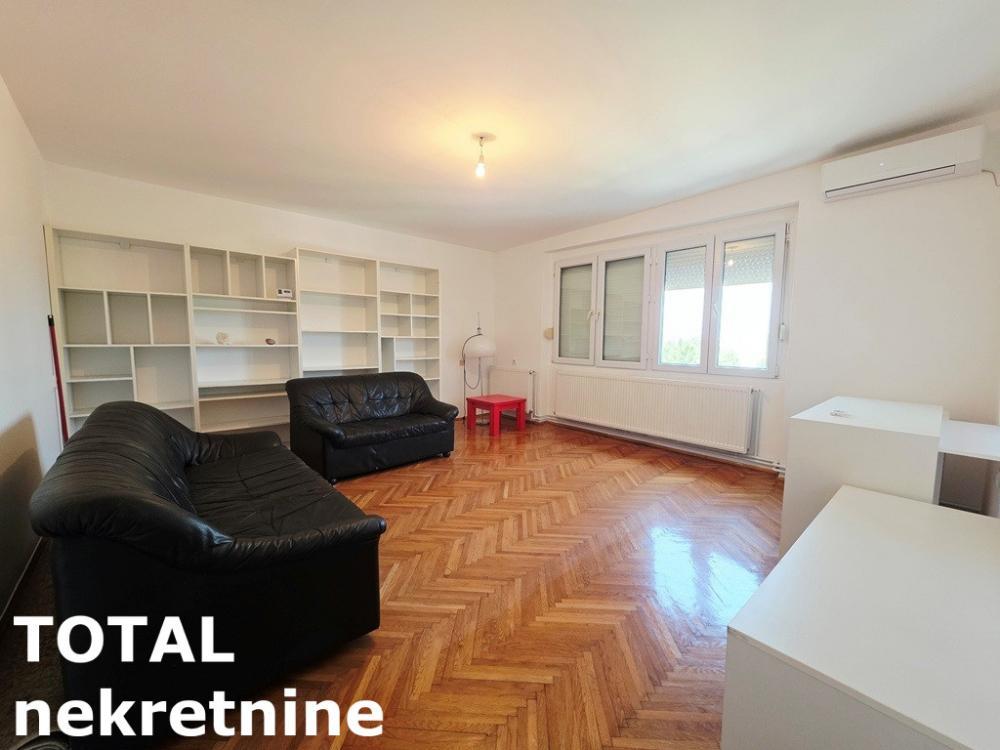 Glavna slika -Stan,NOVI SAD,CARA DUSANA,kv: 58.00, € 140000, ID: 1102772