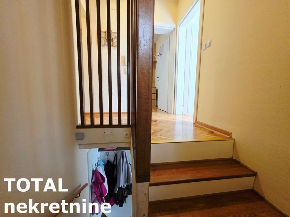 Slika 9 - Stan,NOVI SAD,NOVA DETELINARA,kv: 72.00, € 180000, ID: 1102835