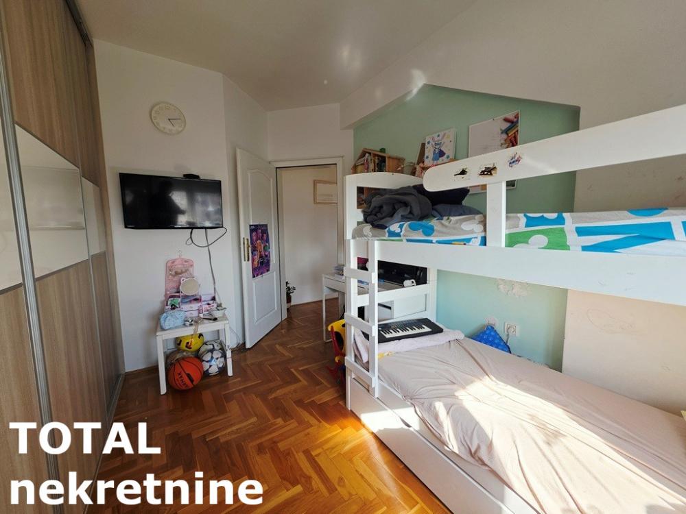 Slika 8 - Stan,NOVI SAD,BULEVAR EVROPE,kv: 41.00, € 119000, ID: 1102824