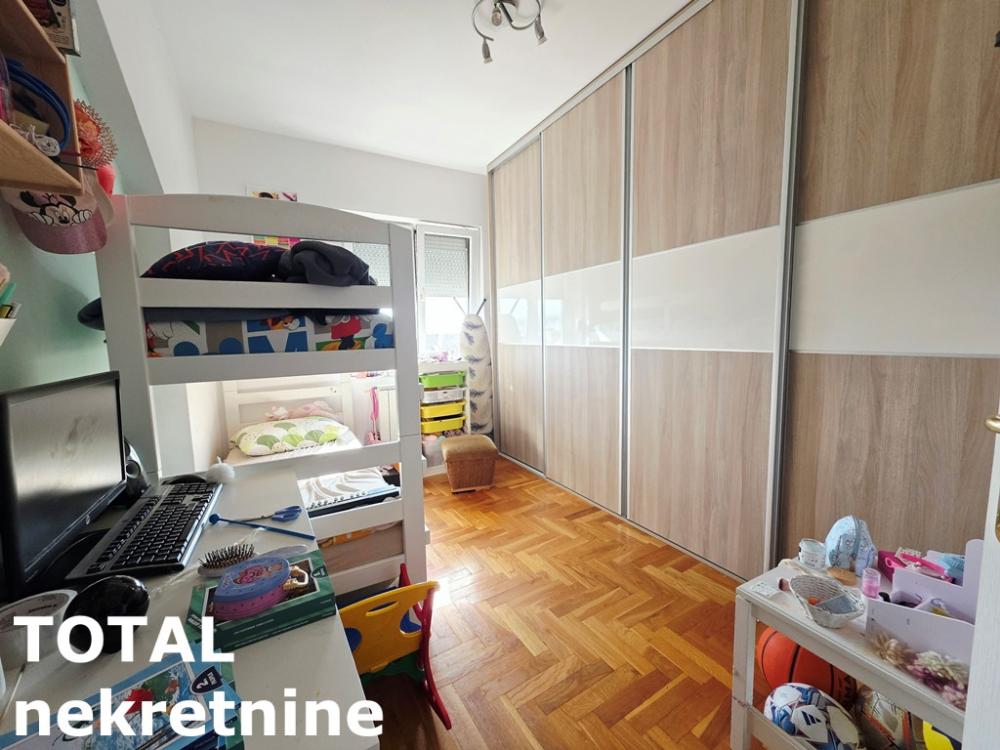 Slika 7 - Stan,NOVI SAD,BULEVAR EVROPE,kv: 41.00, € 119000, ID: 1102824