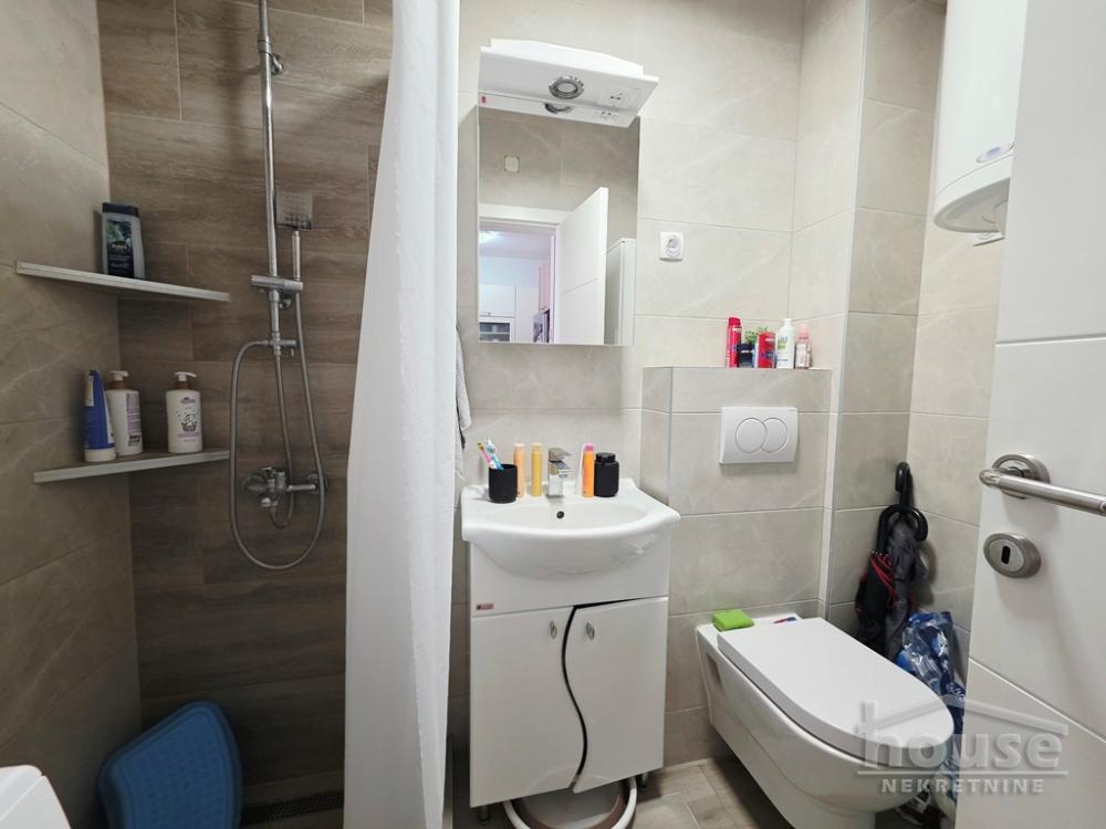 Slika 9 - Stan,NOVI SAD,BULEVAR EVROPE,kv: 41.00, € 119000, ID: 1065978