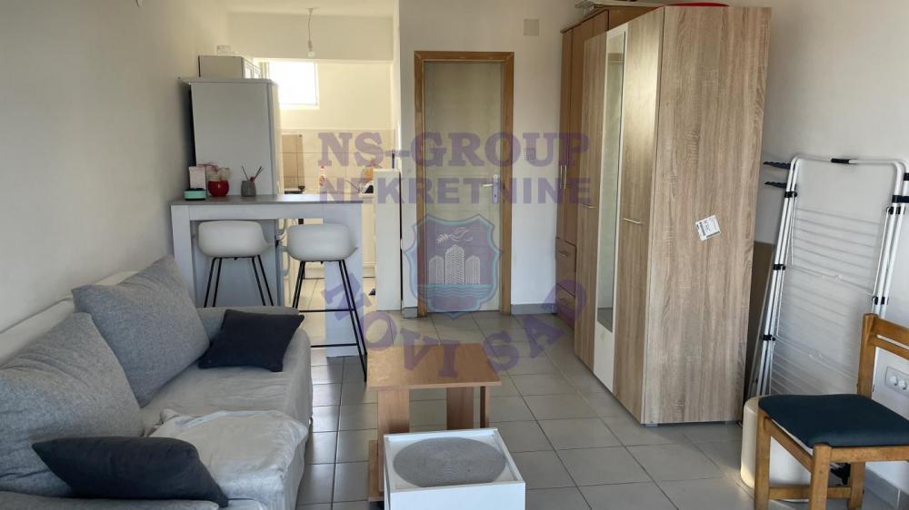 Slika 1 - Na prodaju garsonjera površine 