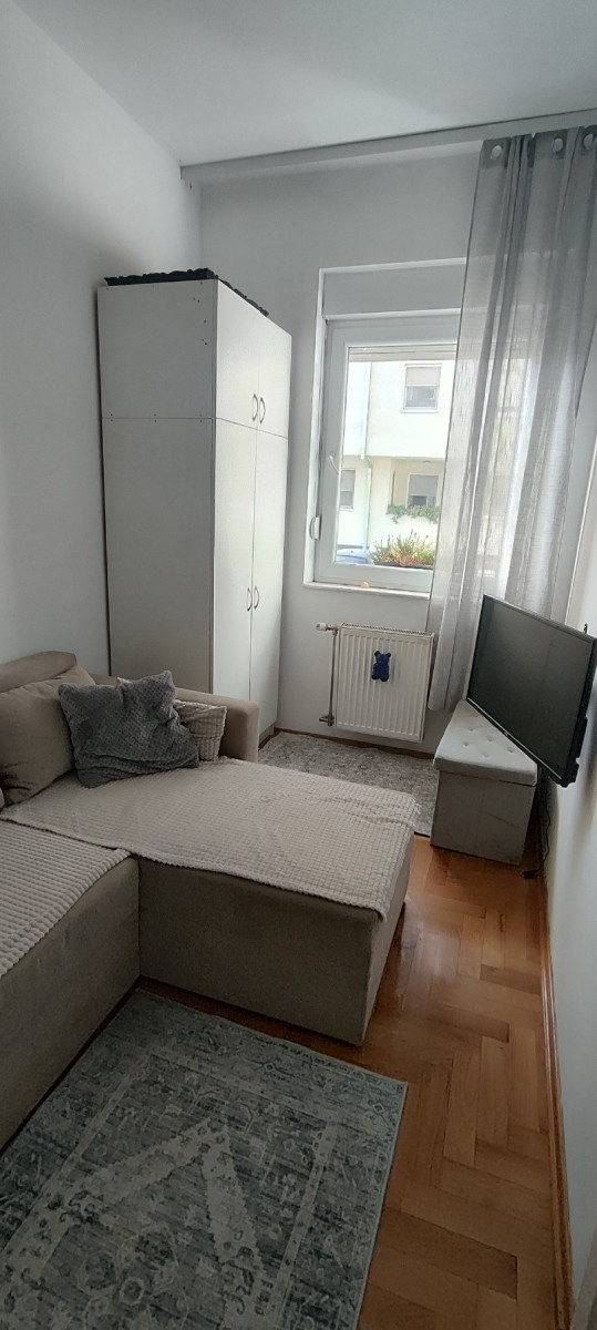 Slika 10 - Stan,NOVI SAD,NOVI BULEVAR,kv: 30.00, € 108150, ID: 1059529